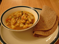 potato-cauliflower-curry