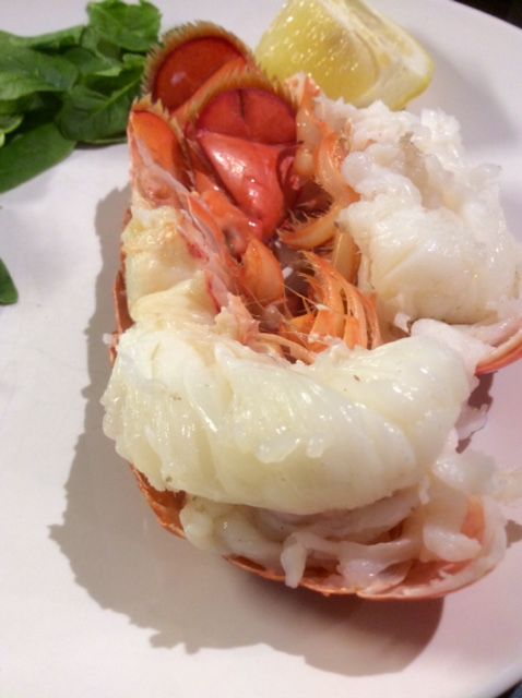 cooked-lobster-tail