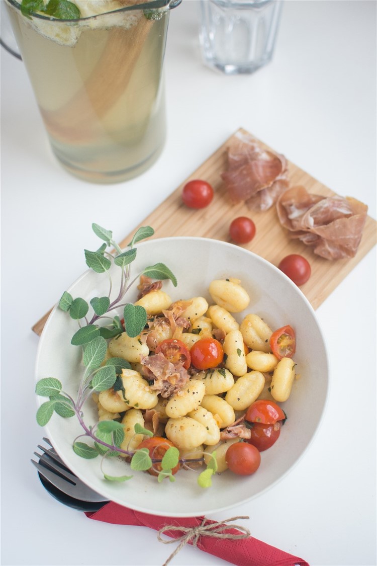Gnocchi with Cherry Tomatoes and Proscuitto