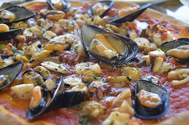 Grilled Seafood Pizza