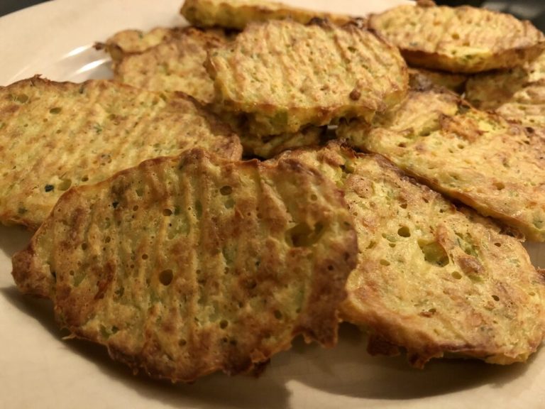 Keto Broccoli Cakes | How to Make Broccoli Fritters