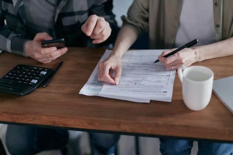 include delivery dates on invoices
