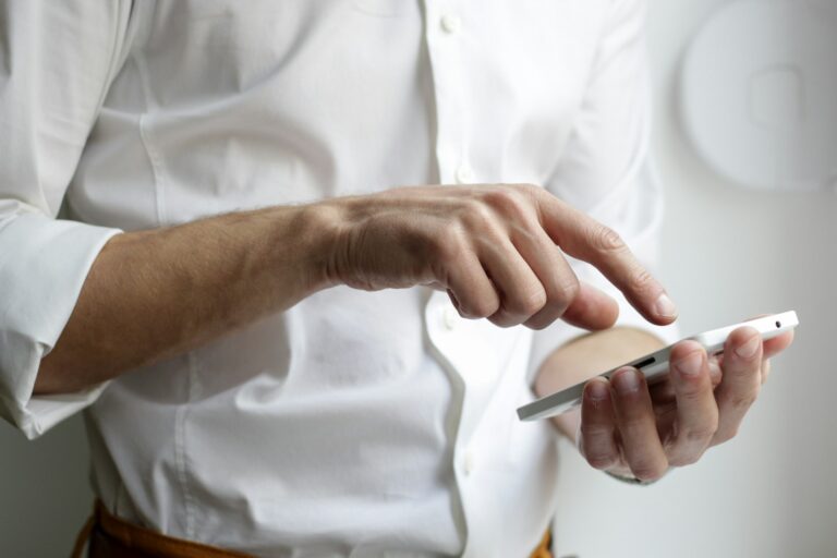tracker apps for phone